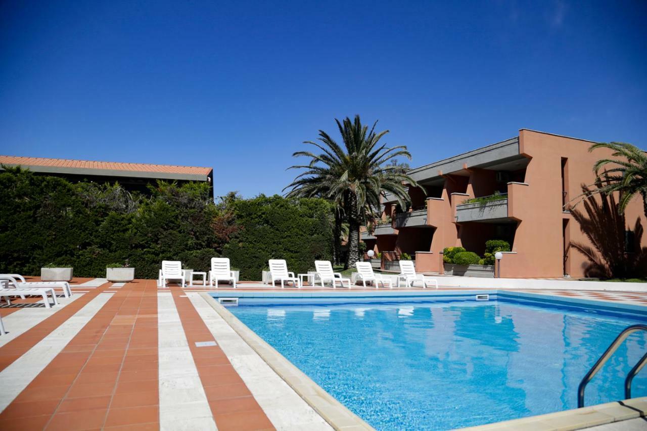 Appartamenti Maricampo By Helloelba Marina di Campo Exterior photo